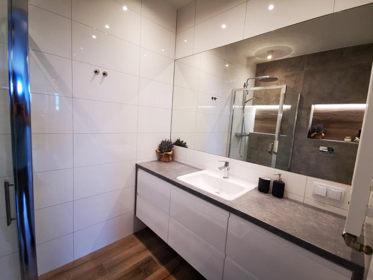 Walowa Tower Apartments Γκντανσκ Εξωτερικό φωτογραφία